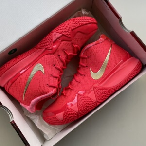 kyrie4欧文4红丝绒金