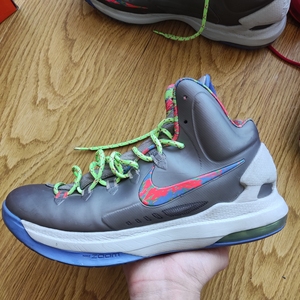 000人付款淘宝nike kd trey 5 viii ep 白灰 国内版罗鑫耶320.