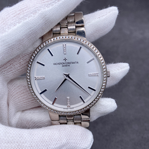 江诗丹顿男表白金镶钻