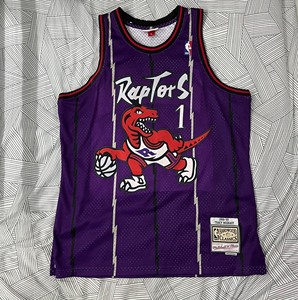 多伦多猛龙队球衣