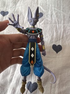 出shf龙珠比鲁斯维斯