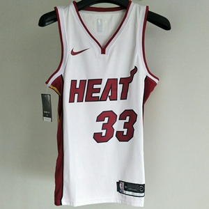 热压布印高品质热火33号朗佐莫宁球衣退役球员白色经典篮球服背