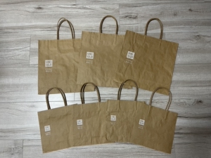 x 芝麻街uniqlo优衣库印花纪念款 白牛皮纸袋手提袋定