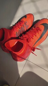 nike刺客11超顶级tf足球鞋 冰与火之歌配色 44.5码