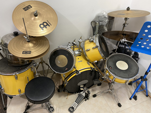 闲置一套glamor架子鼓,配有两套镲片(一套原装,一套升级