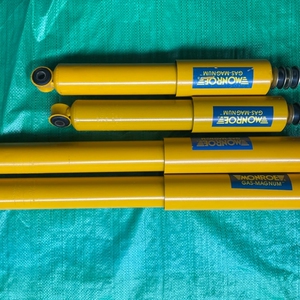 汽车双向阻尼减震器