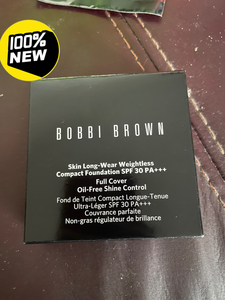 Bobbibrown全新空粉盒，日上买的，想装我ipsa的粉