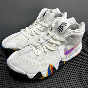 00tb35998630淘宝欧文4ncaa锦标赛,44码,现价2999,便宜出,可以换鞋0