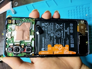 华为nova7,  8 128  靓板    主板开机无修无