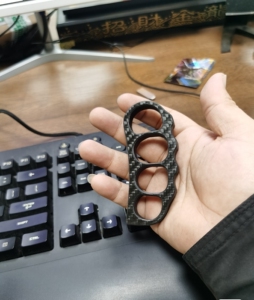 虎指防身四指指扣