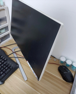 aoc刀锋5显示器