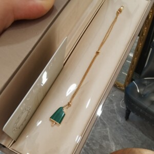 宝格丽绿色冰淇淋手链