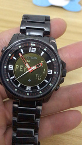 CITIZEN西铁城双显手表 型号JN5009  成色如图，