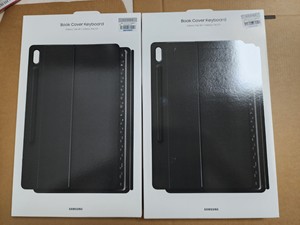 三星Tab S8+原装键盘皮套(带触摸板) 899元