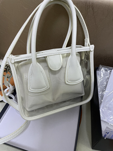 小ck果冻包白色