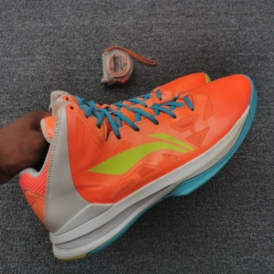 李宁音速2赞助版