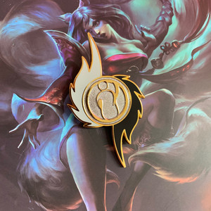 ig冠军皮肤手办奖杯金属徽章胸章勋章