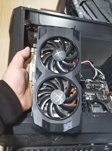 讯景rx470黑狼版,成色很好有浮土,完好未拆,不是矿卡个人