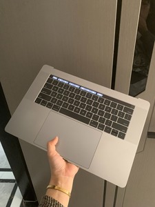 出18款苹果笔记本电脑A1990下半部高配主机本机主机