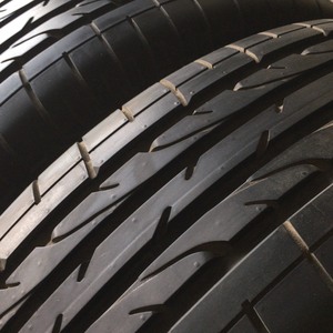 235/60r18普利司通防爆轮胎,9.9成新,奔驰原配