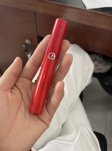 阿玛尼唇釉色号401 很正的橘色