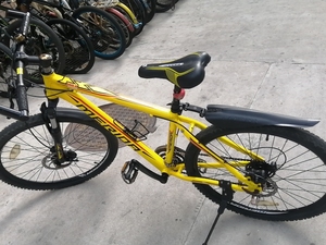 美利达勇士560-d山地车,前减震硬叉,7速