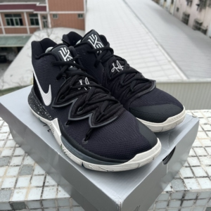 000人付款淘宝欧文5黑魔法 尺码44 无原盒丢失 成色自定义lm