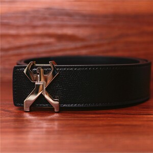 劲霸皮带小金人