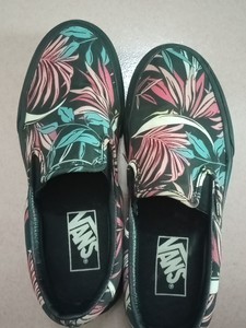 vans 35码轻微脱胶