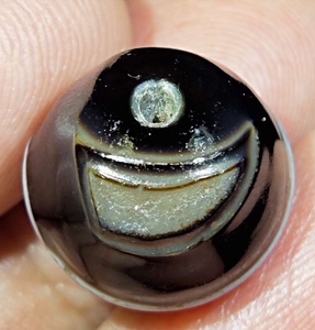 藏传日月同辉双色唐球飞碟一线药师天珠