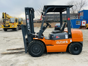 合力叉车3吨全车