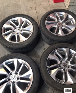 广佛出十代雅阁豪华版原厂17寸轮毂,今年5月份提的车.轮毂9