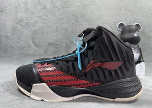 43码 李宁 暴风系列 3代 篮球鞋 abpp003 黑红