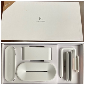 小米卫浴五件套全新没拆封,一套里面有5件(牙刷盒,肥皂盒,纸