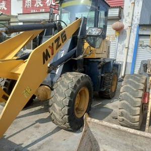 出售明宇重工去940装载机!卸载高度4.2米,加大粮食斗带跑