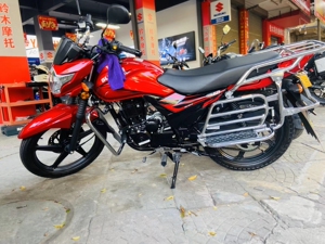 达州地区出售摩托车一辆,轻骑铃木gr150国四,电喷带平衡轴
