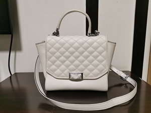 克莱凯蒂clareckatie纯白色小香风饺子元宝女包,纯皮