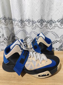 (46码)耐克nike詹姆斯 士兵6 蓝白 男子绝版篮球鞋