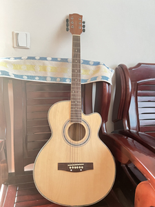 doris 多瑞斯吉他,现在不学 只好卖了