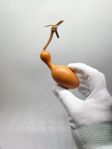 陈年精美小花瓶手捻葫芦异形葫芦 精品手把件,皮质厚实