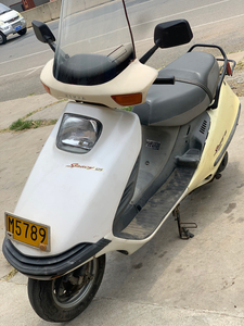 进口本田大白鲨摩托车