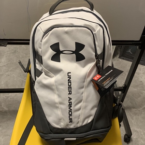 【闲置】安德玛双肩包美式球员双肩包电脑背包大容量书包