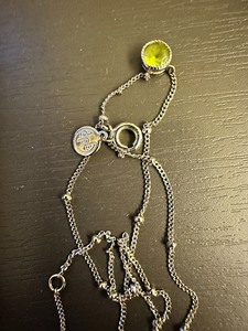 dpt绿宝石项链，小小的很精致，没怎么戴过很新。保真保真保真