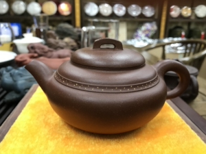 吴菊芳紫砂壶