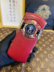 8848m6祥龙限量版 12 512双卡5g 专柜原价299