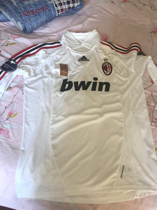 卡卡0708ac米兰更衣室球员版球衣,广告,领标以及号码为本