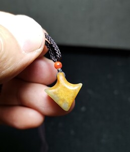 河磨玉吊坠 河磨玉箭头 河磨玉项坠 河磨玉析木料