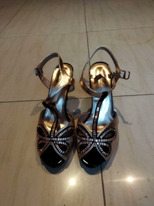 双凤鱼嘴女凉鞋高跟