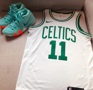 欧文凯尔特人,绿军球衣.