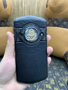 8848m4祥龙版 677256内存 双卡双待 三网通4g